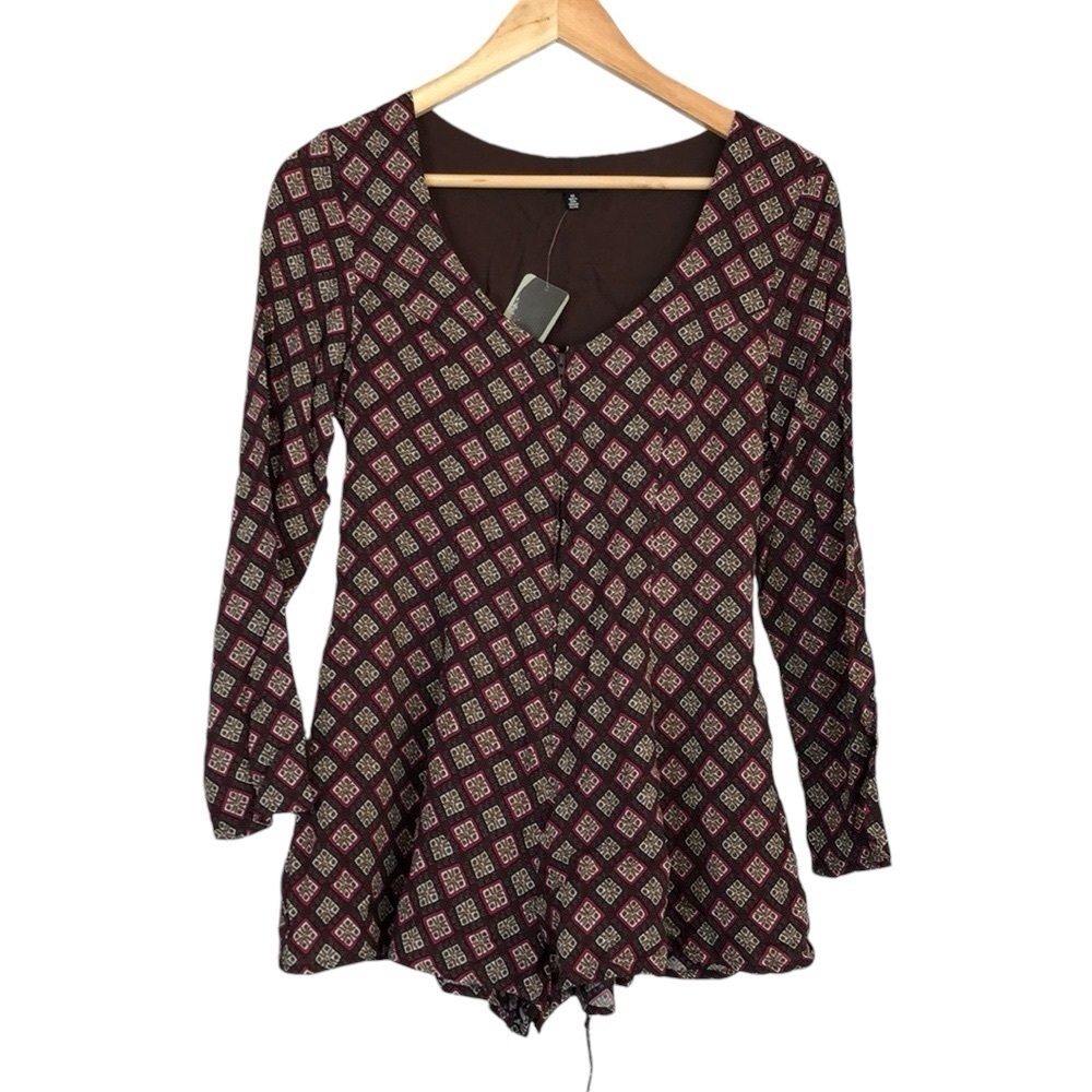 Lucca New Women’s XS Long Sleeve Boho Print Romper Lined Geometric‎ Tie Waist